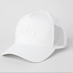 Alo Yoga District Trucker Hat White